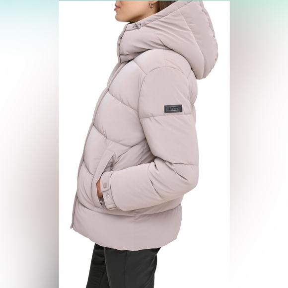 DKNY Women's Down Hooded Puffer Coat Size XSmall Color: Thistle - Picture 3 of 10